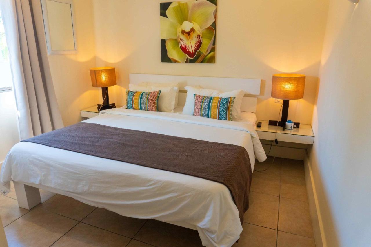 Bel Azur Beach Residence With Lov Trou aux Biches Exteriör bild